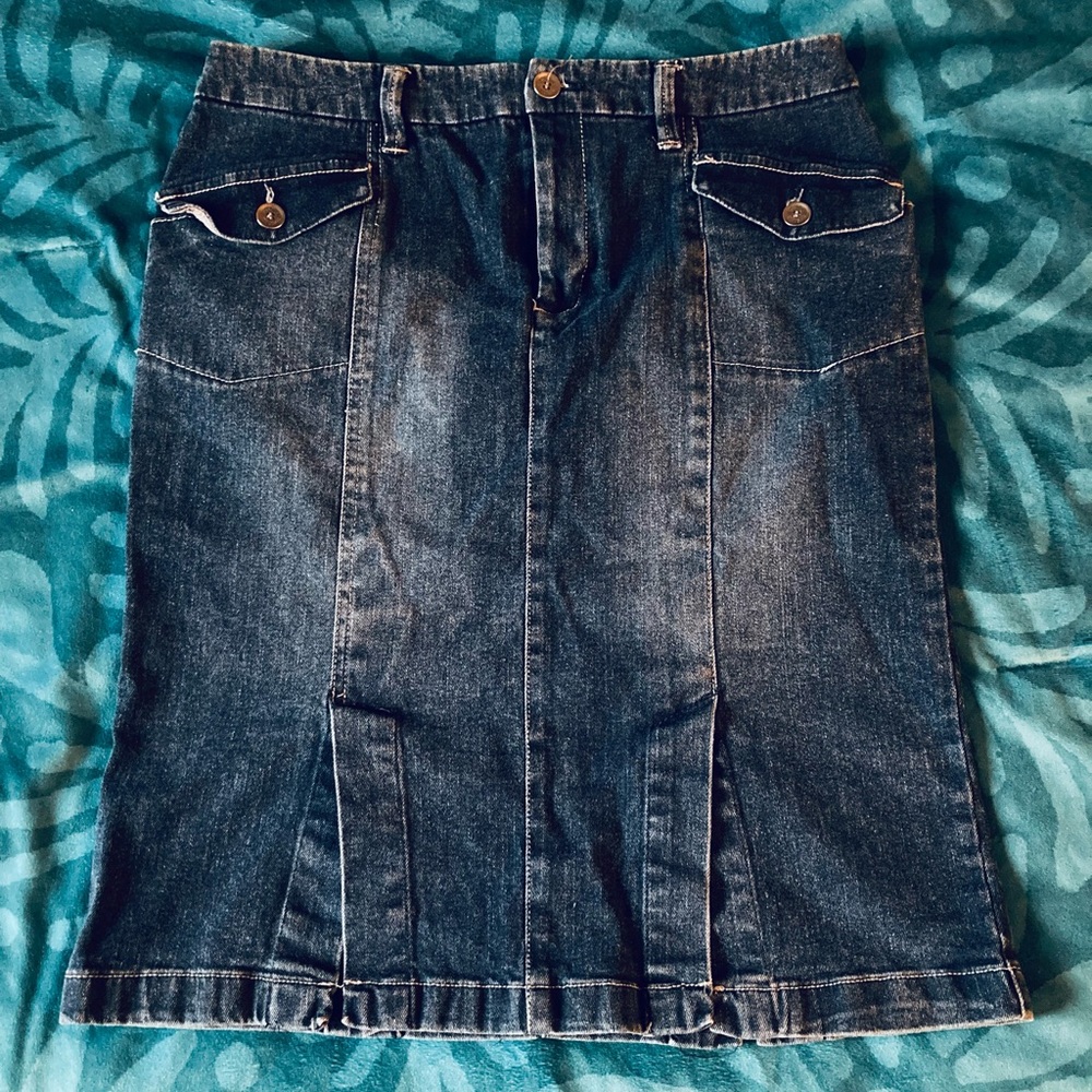Denim skirt